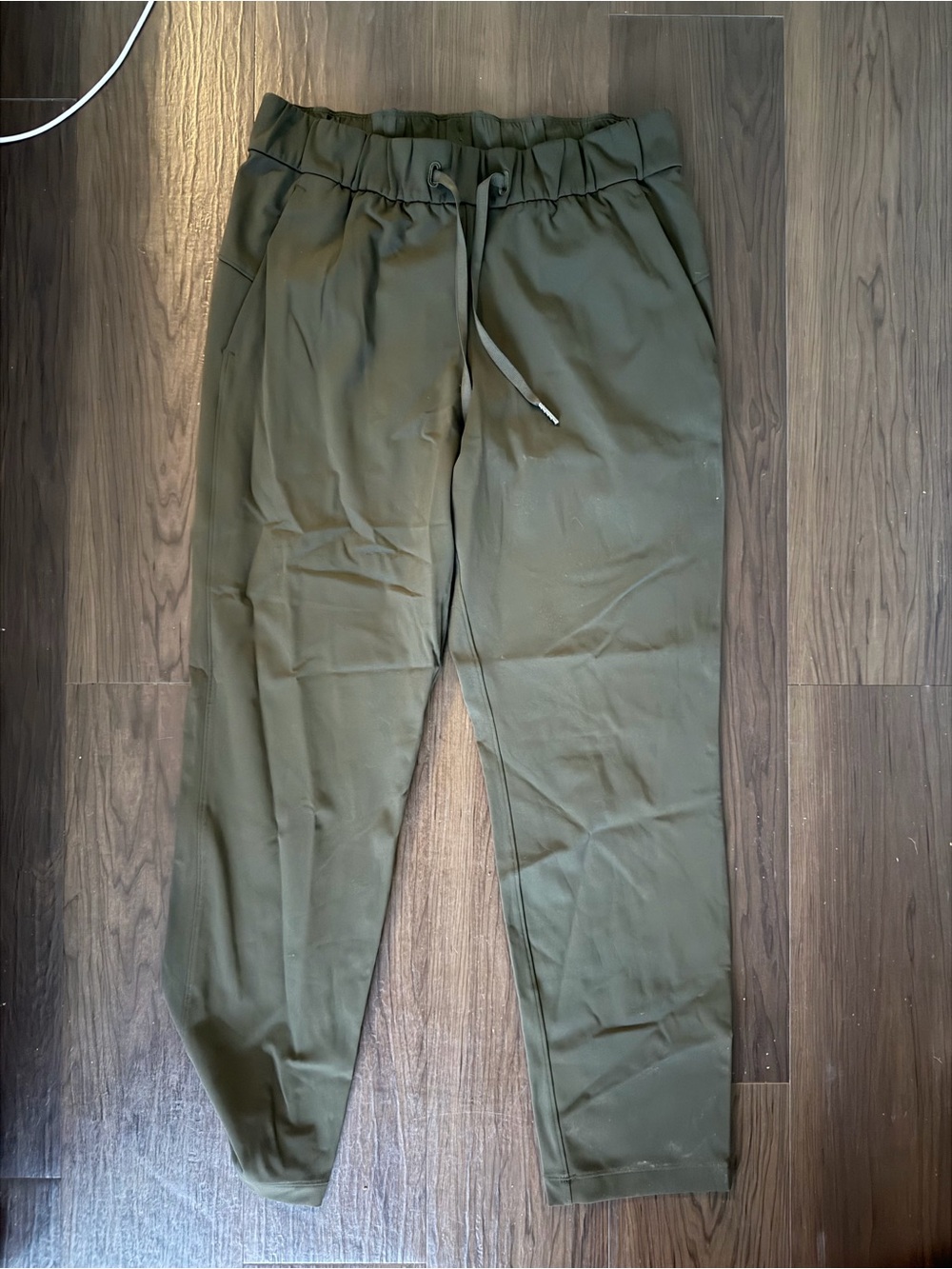 Women’s Lululemon Olive Green Jogger Pants